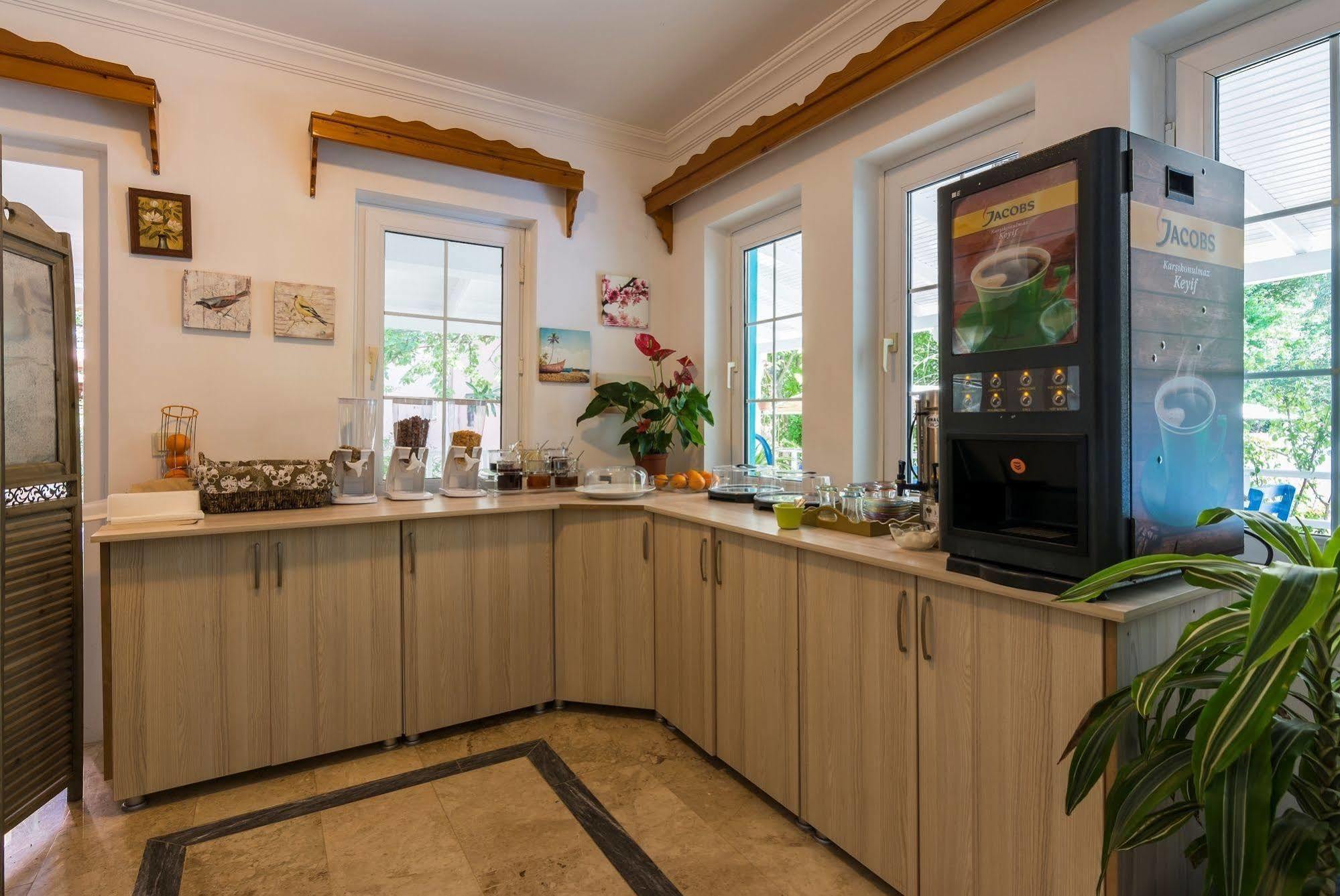 Calypso Cozy Suites (Adults Only) 4*