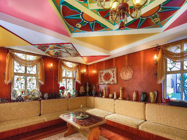 Historia-special Category Hotel
