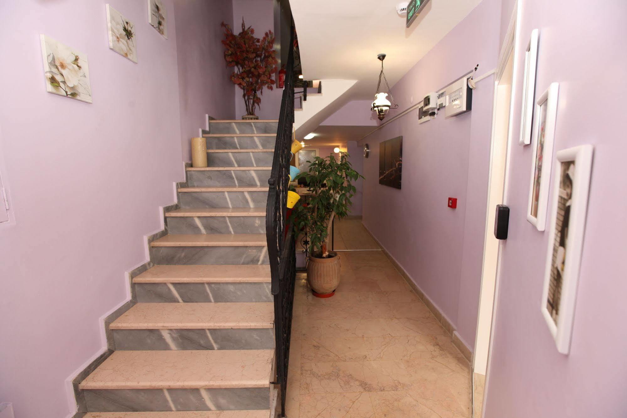 Yesim Suites Bed & Breakfast Istanbul