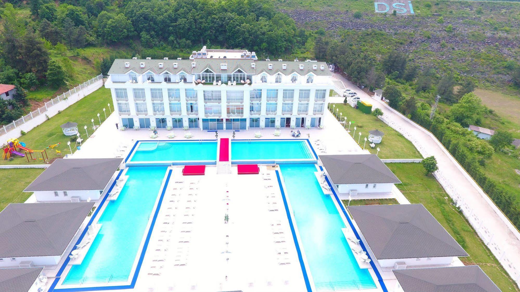 Mourouj Gloria White Palace & Yalova (Yalova)