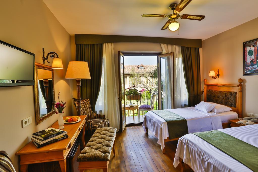 Palace Olive Odore 3* Kucukkuyu