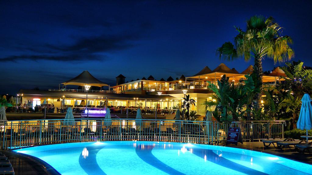 Armonia Village & 5* Turgutreis