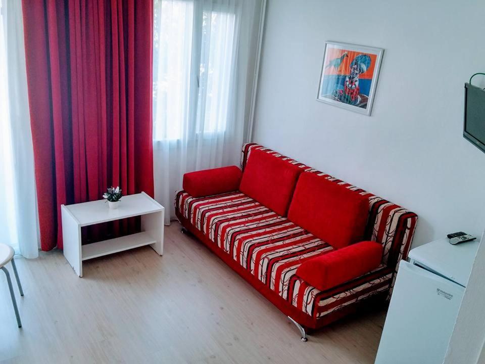 Parla 2* Cesme