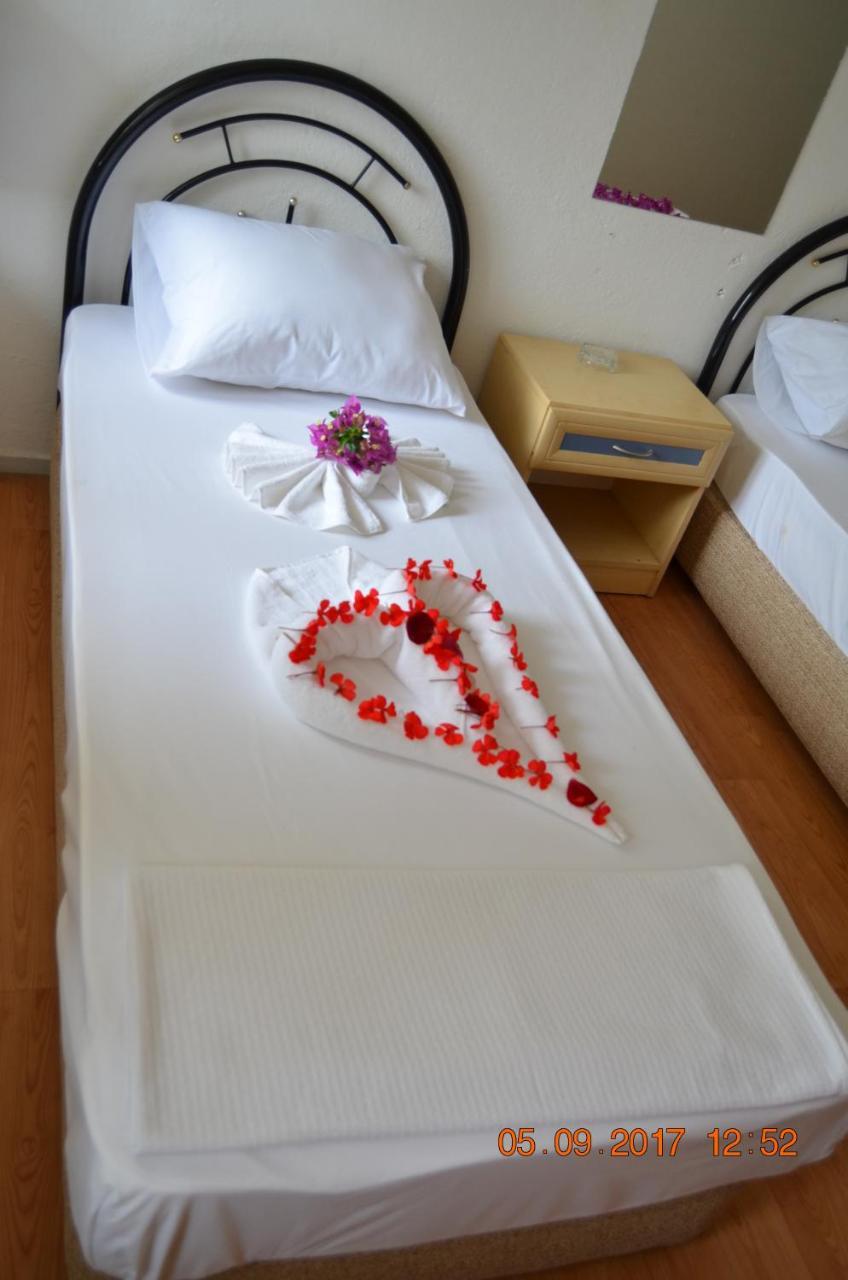 Patio Hotel 2*
