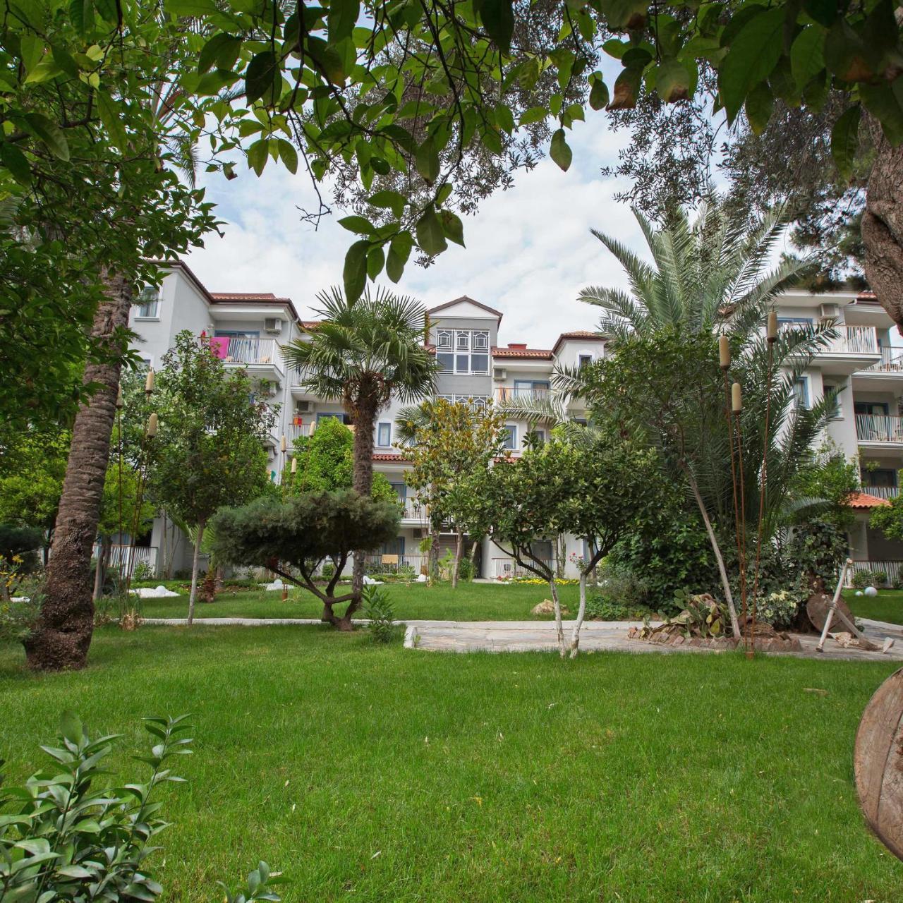 Hotel Paloma Marina - Adult Only