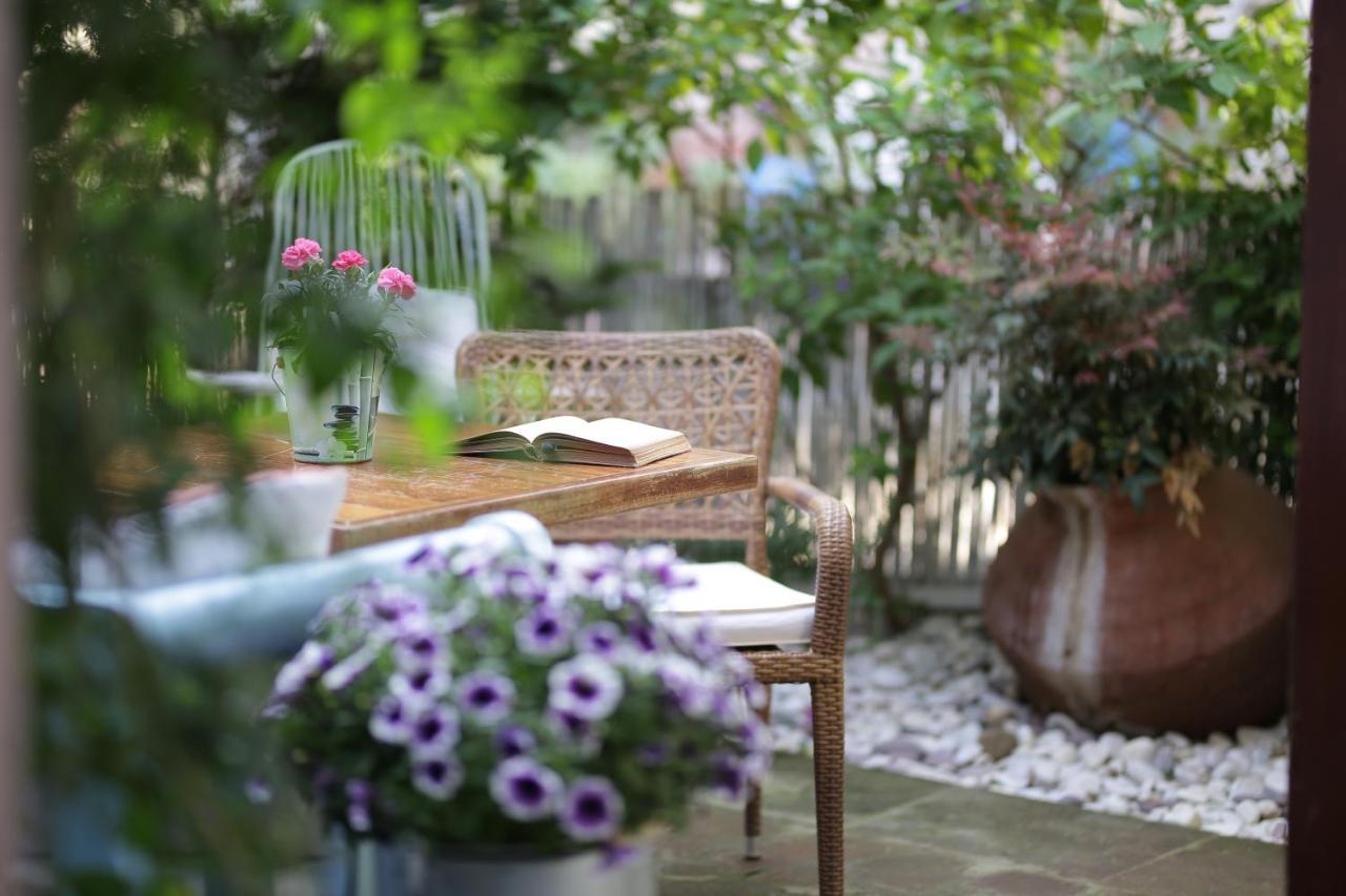 Cunda Lena Guest house