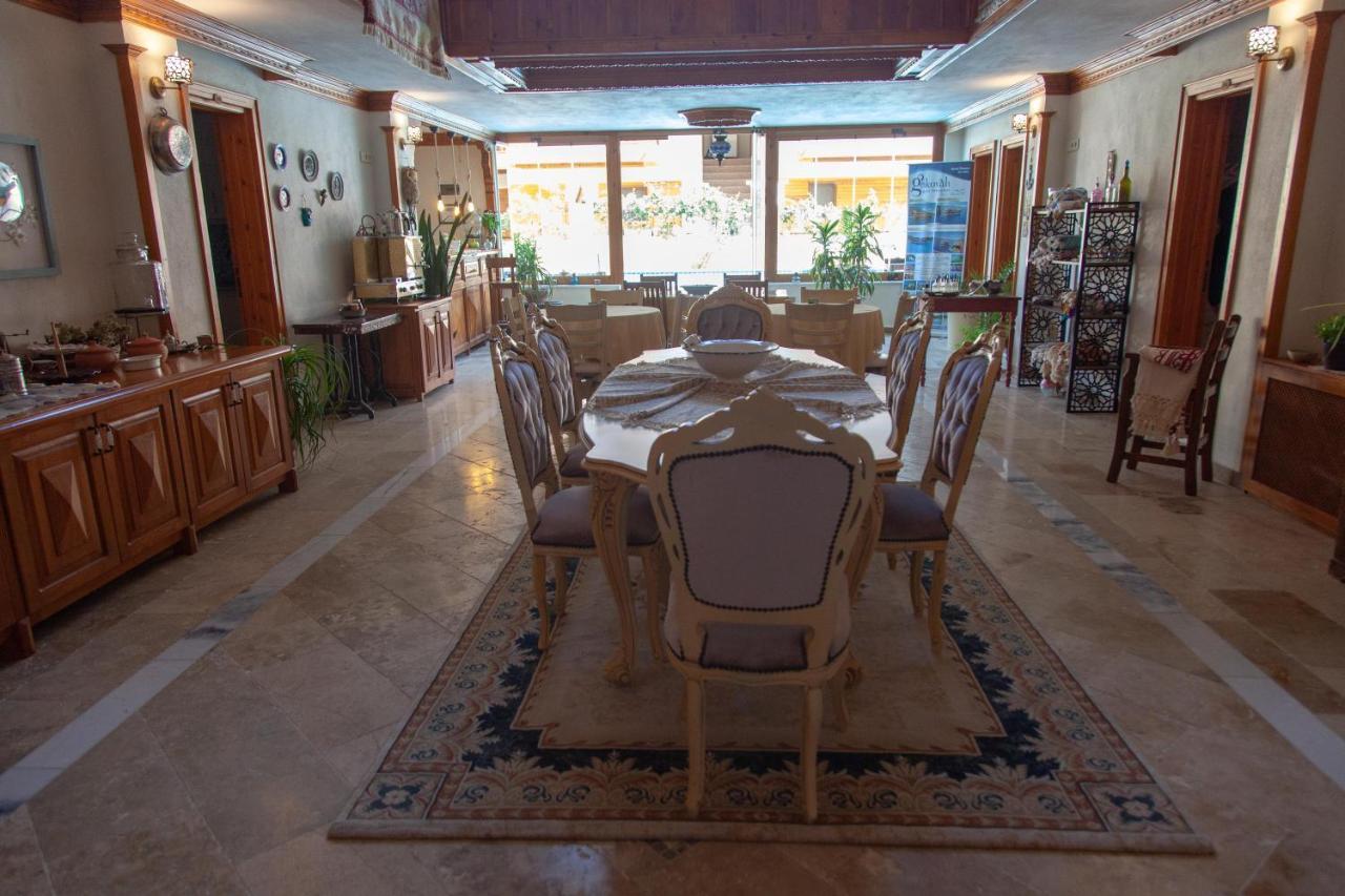 Aparthotel Gumus 3*
