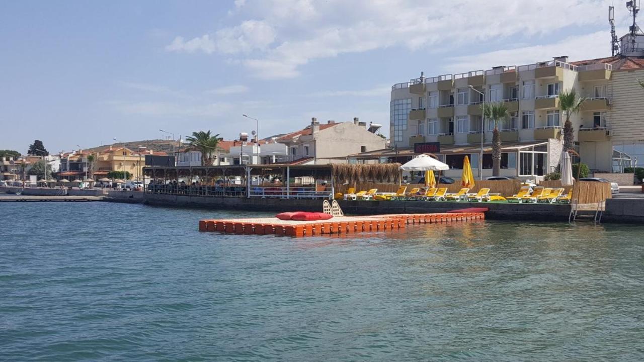 Iyonya Urla