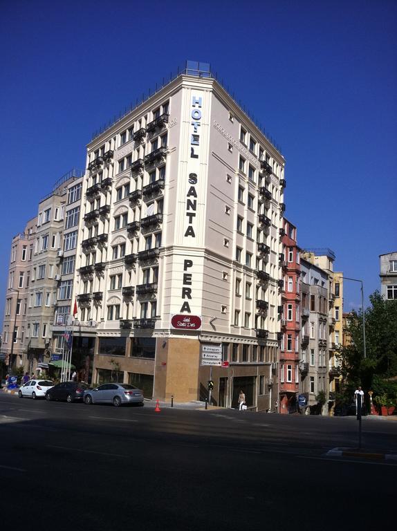 Hotel Santa Pera 2*