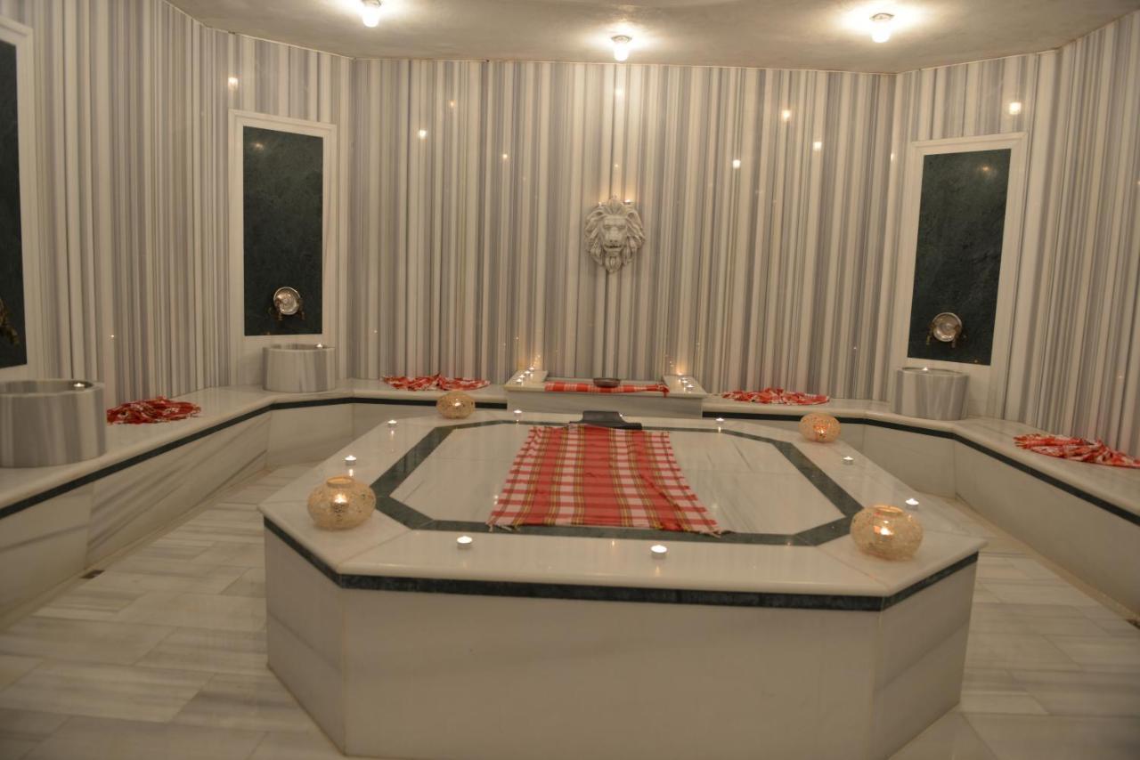 Mourouj Gloria White Palace &
