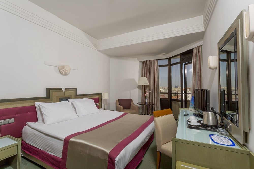 Oezkaymak Falez Hotel
