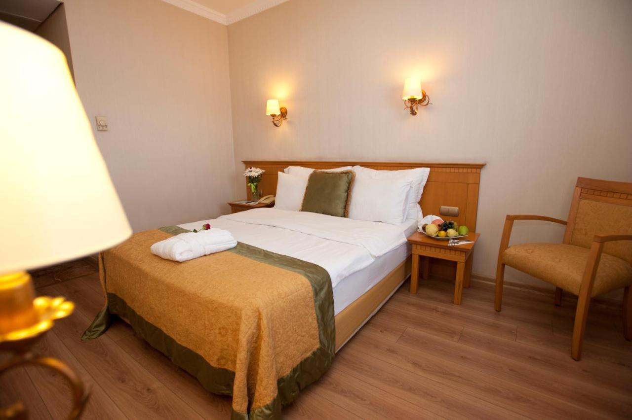 Usta Park Hotel
