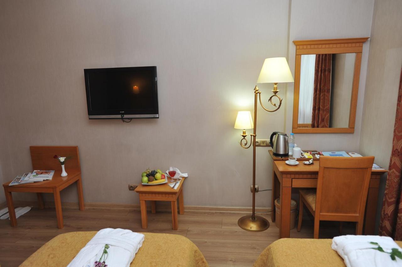 Usta Park Hotel 4*
