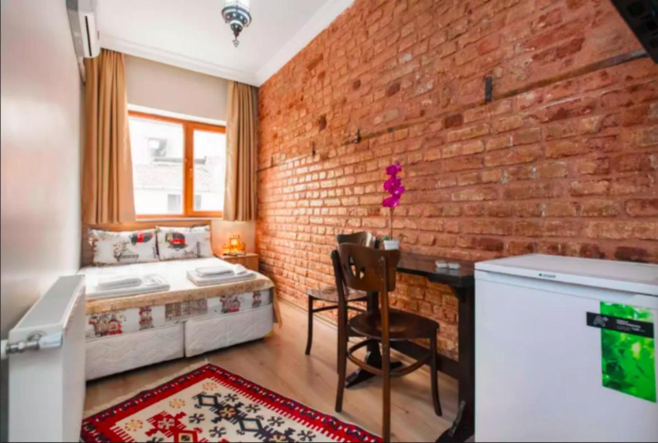 Balat 3*