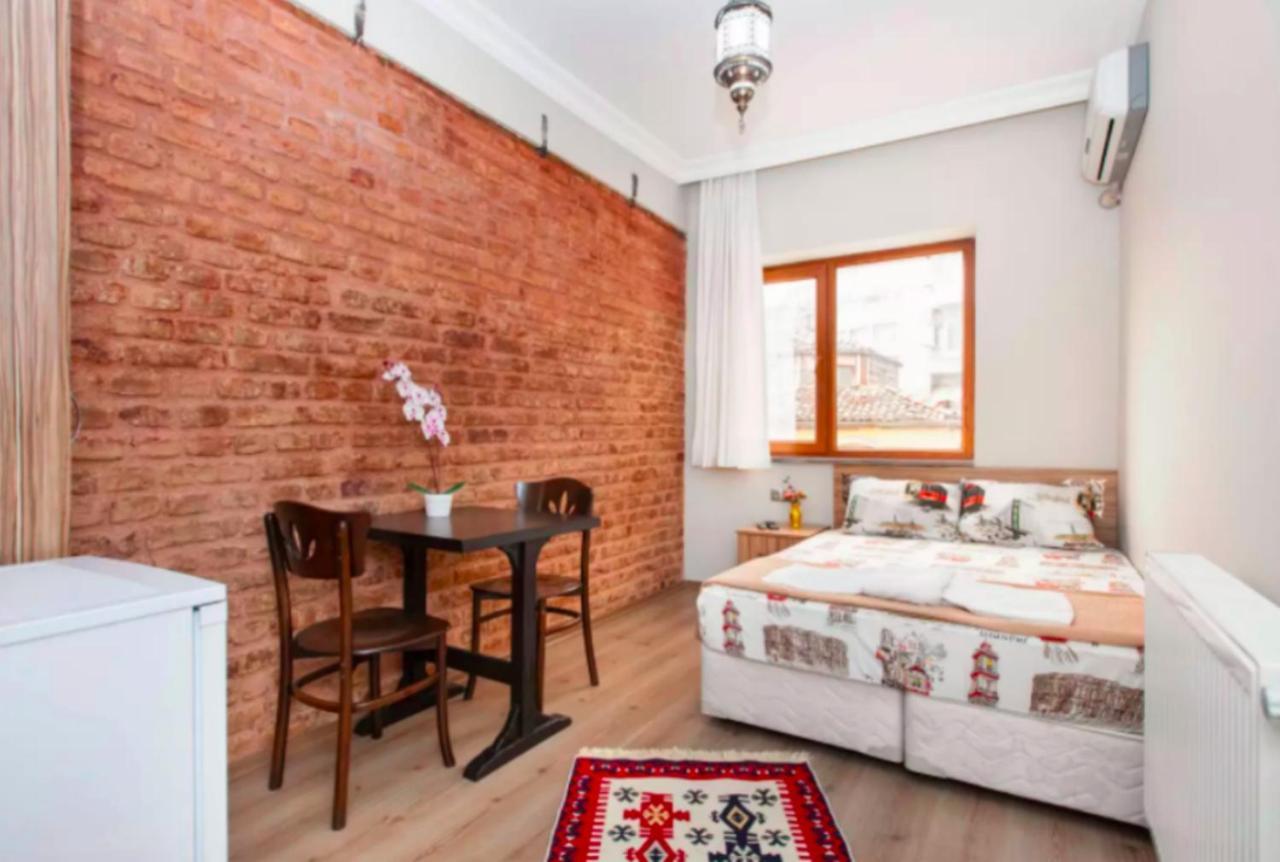 Balat 3*