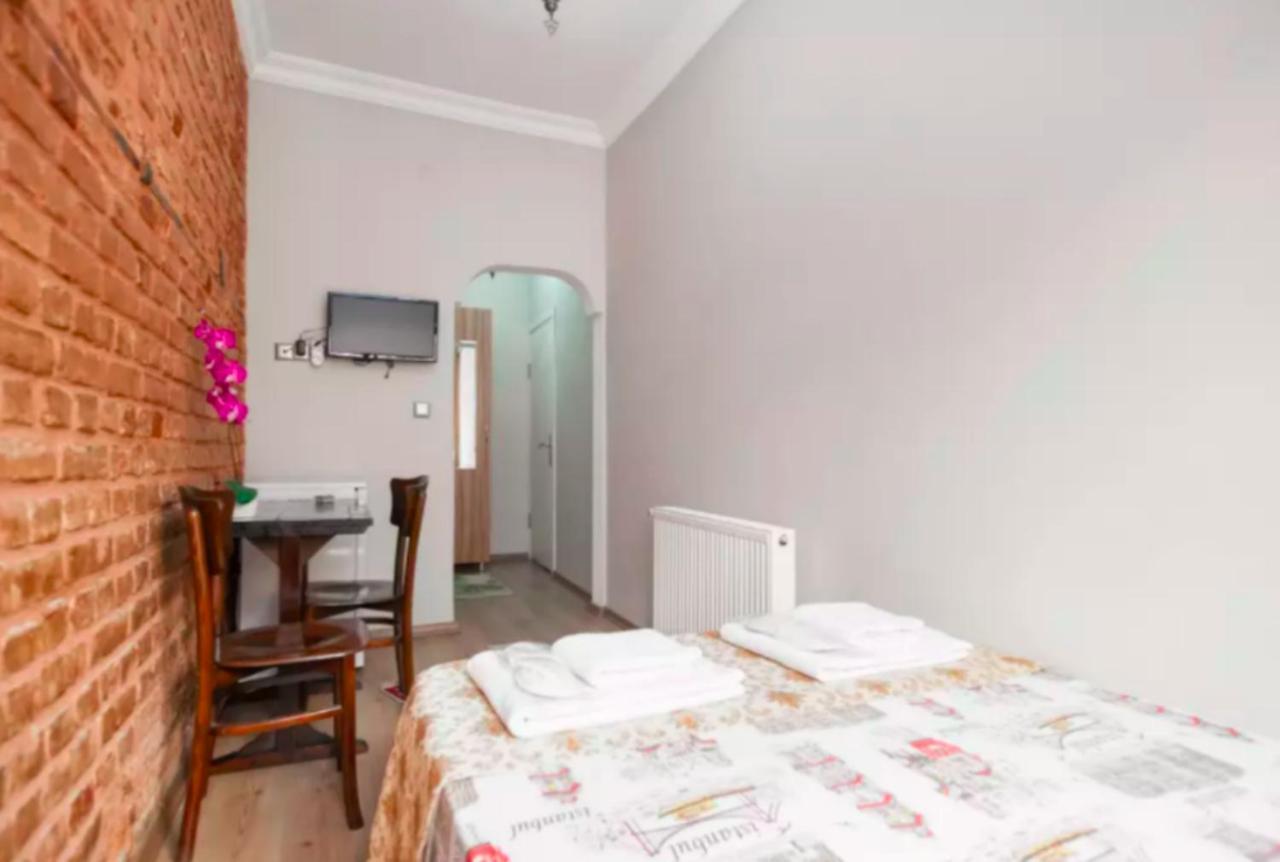 Balat Hotel
