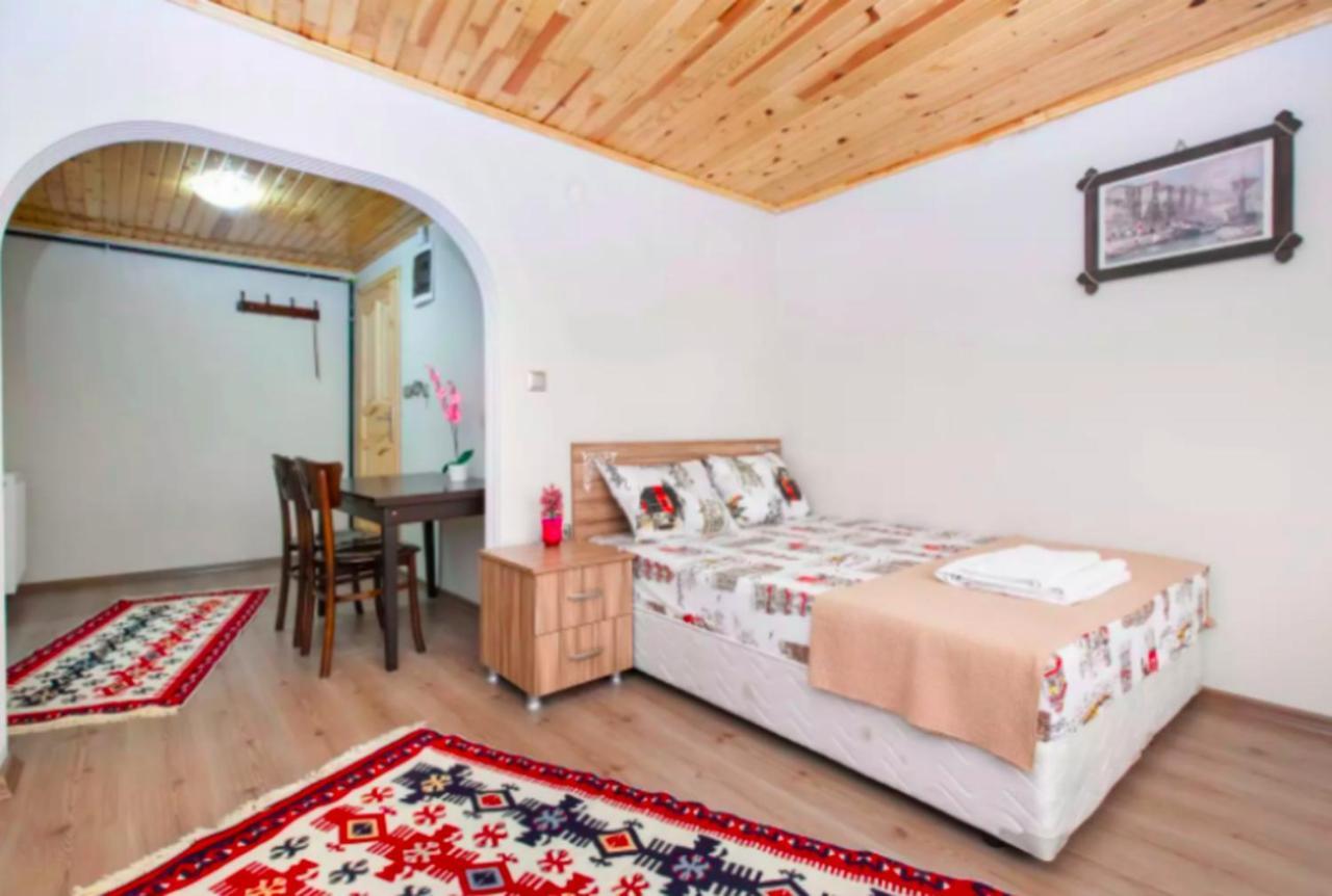 Balat Hotel