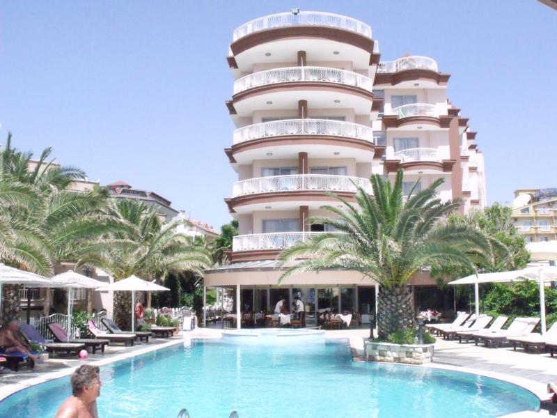 Romance Beach 3*