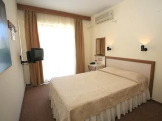 Saturn Kusadasi