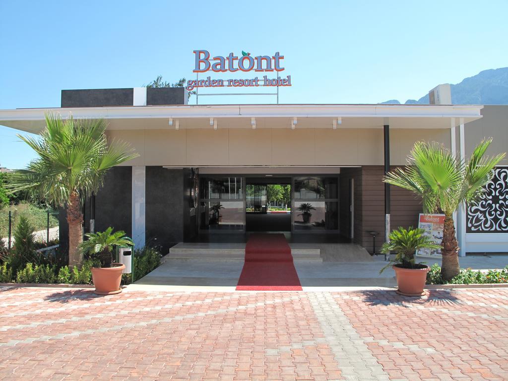 Hotel Batont Garden