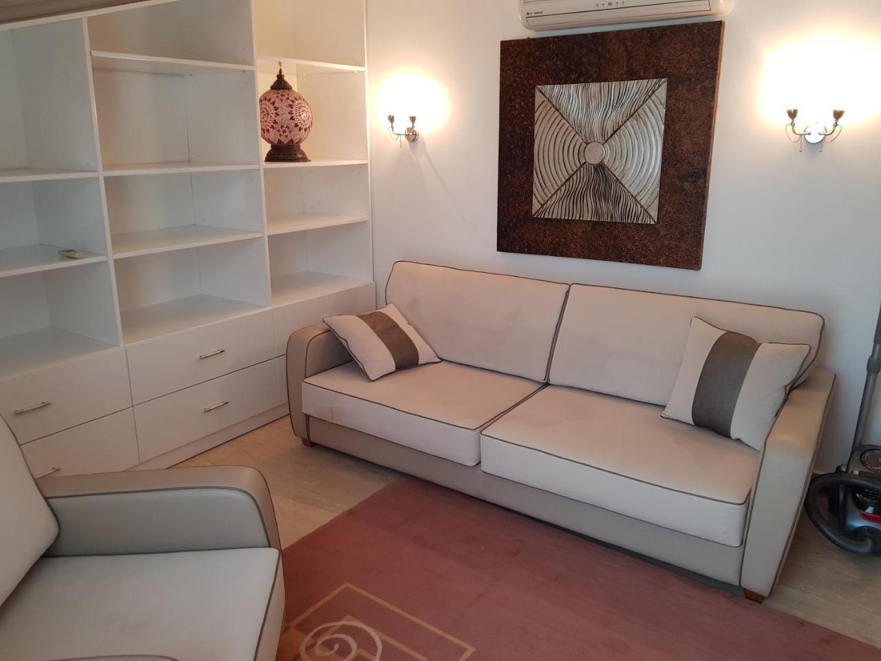 Atalos Apart In The Center With Pool And Wi-fi *