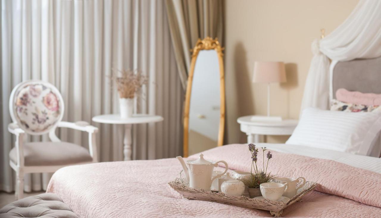 Hotel Carina