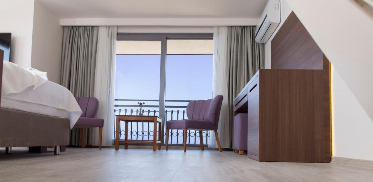 Neopol Hotel 3*