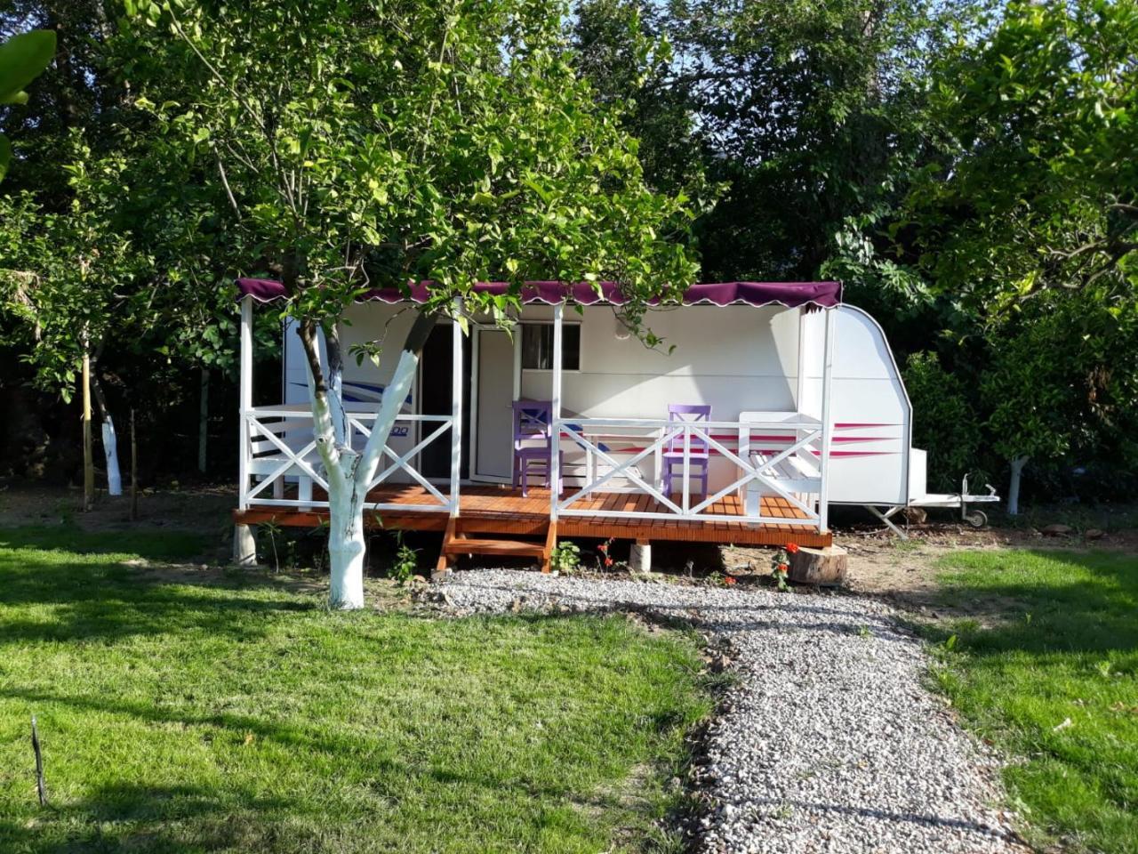 Campsite Bellerofon Caravan & *