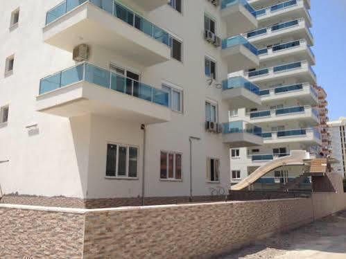 Vivamus & Hotel Mahmutlar