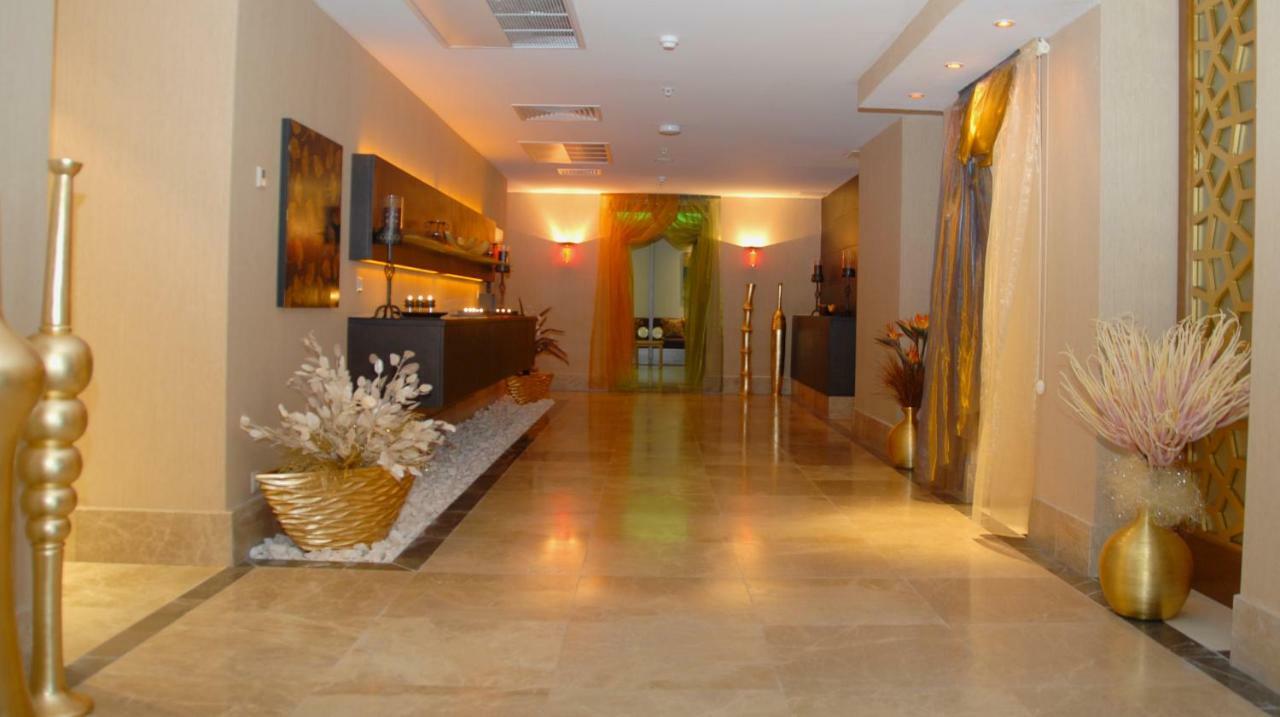 Hotel Grand Convention Center