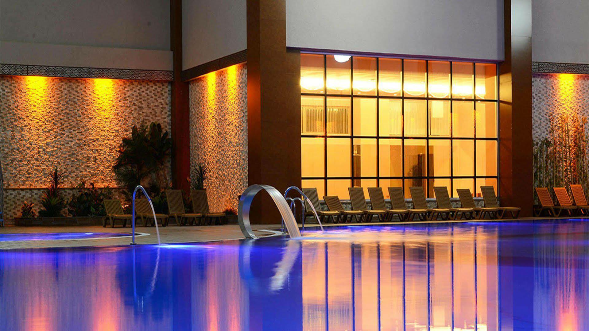 Grand Ozgul Thermal Village Resort Gazligol