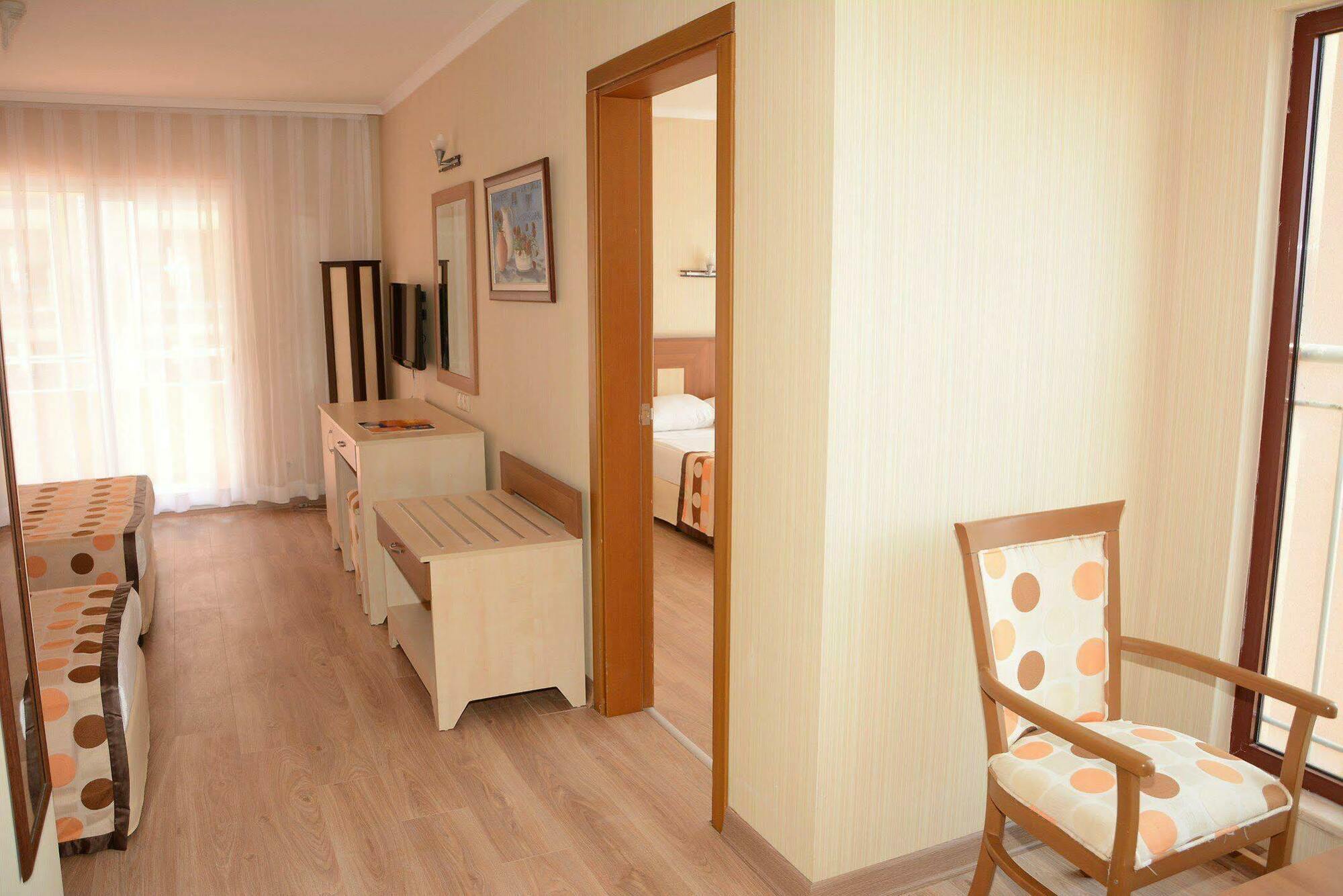 Stella Ultra Resort Okurcalar