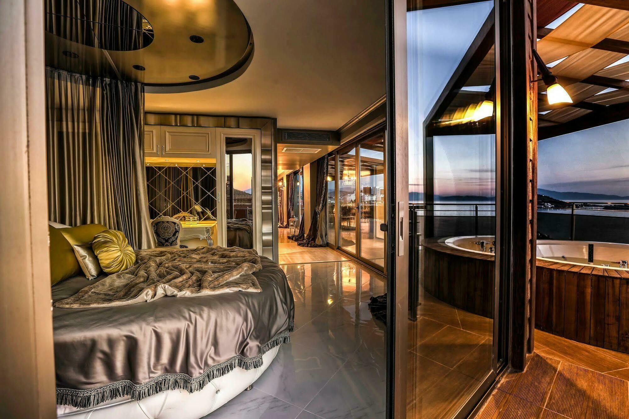 Suhan360 & (adults Only) 5*