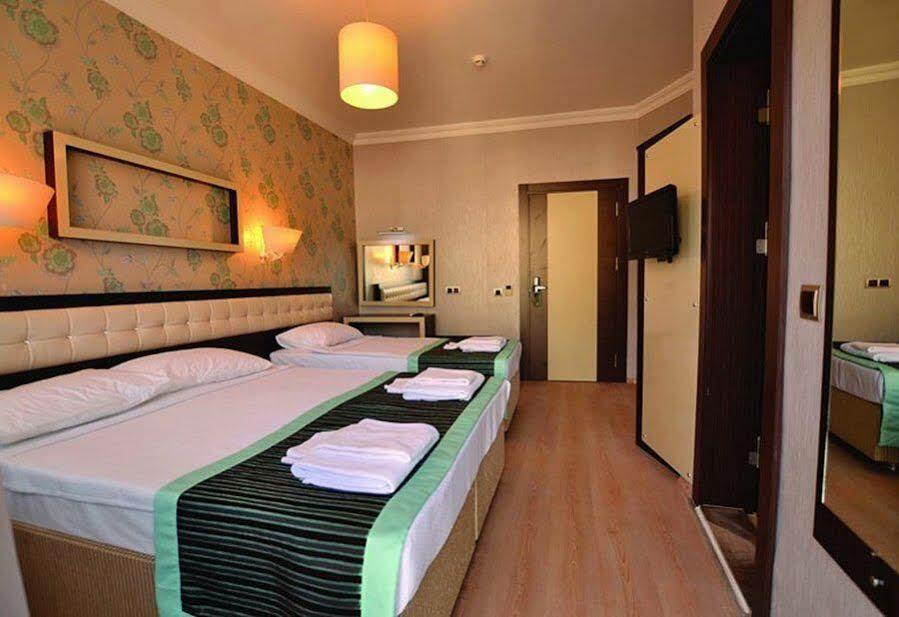 Hotel Rios Latte