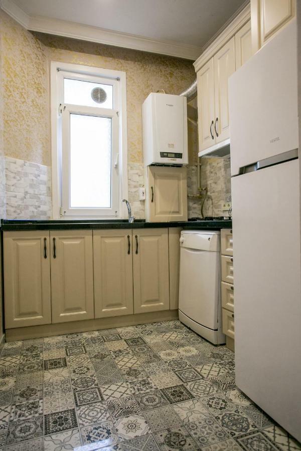 Salimbey Aparthotel 3*