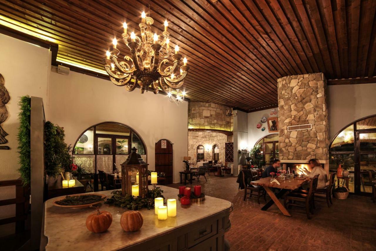 Vinifera Vineyards