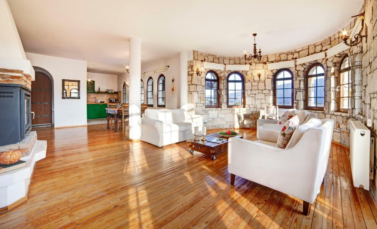 Vinifera Vineyards Guest house