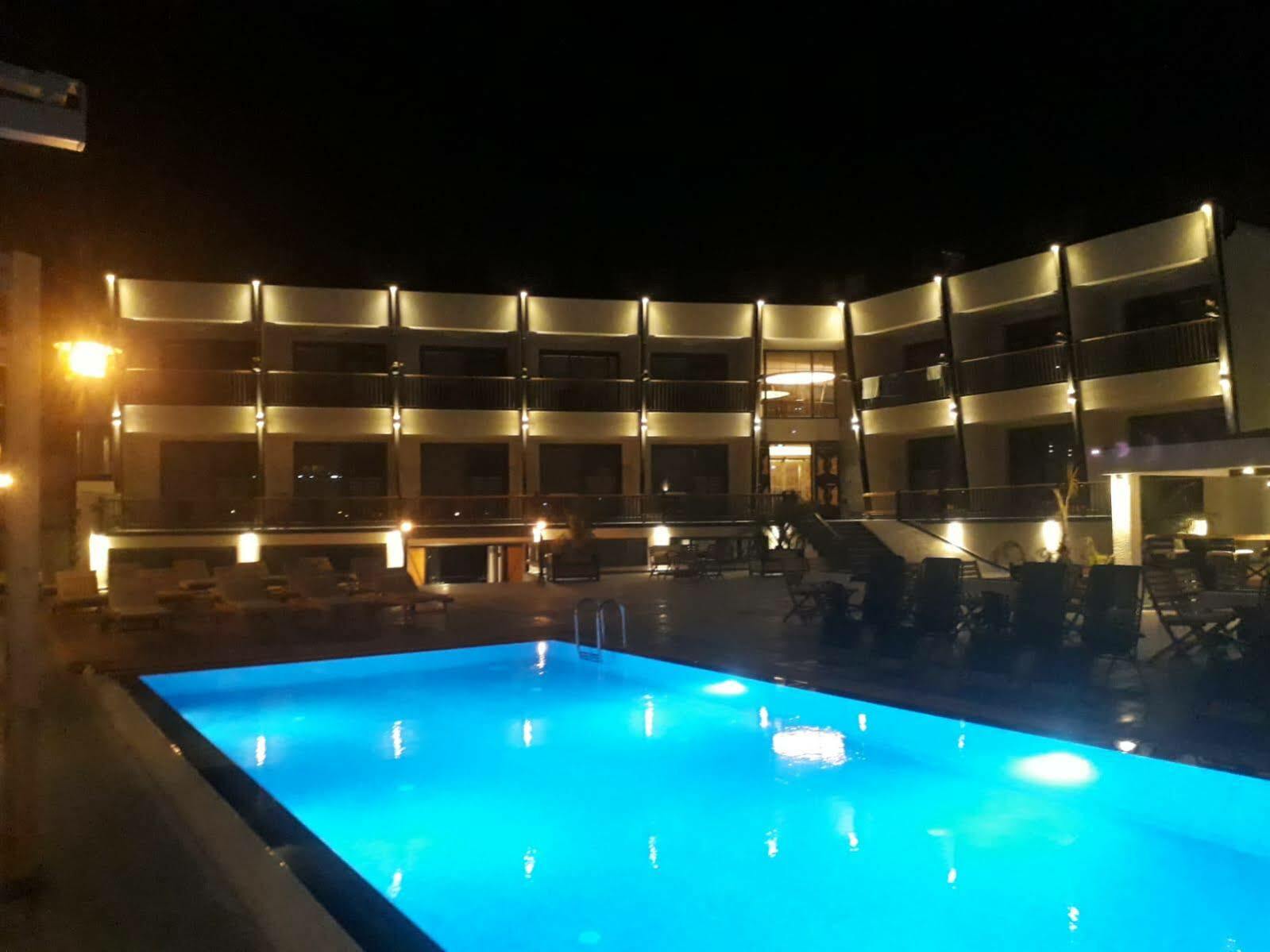 Kosa Hotel 3*