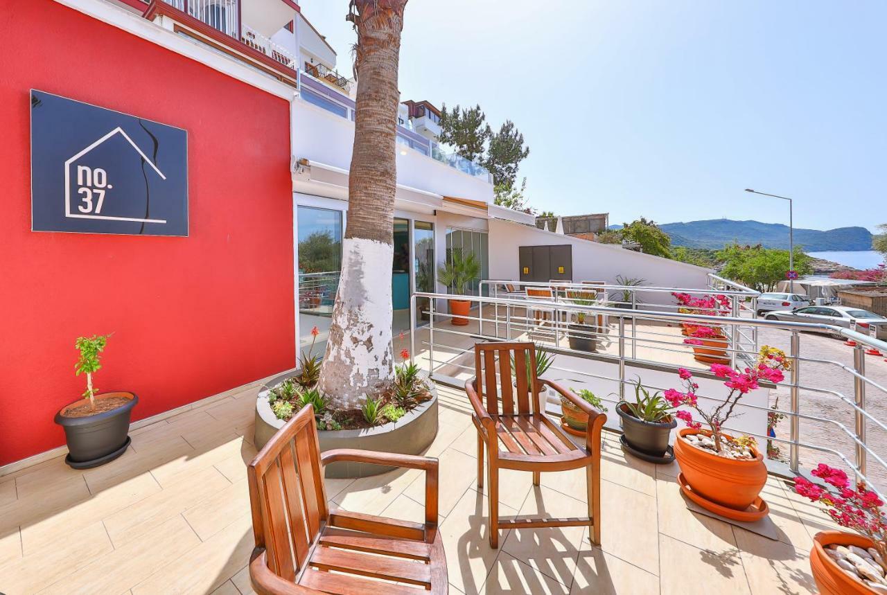 No37 Hotel 3*