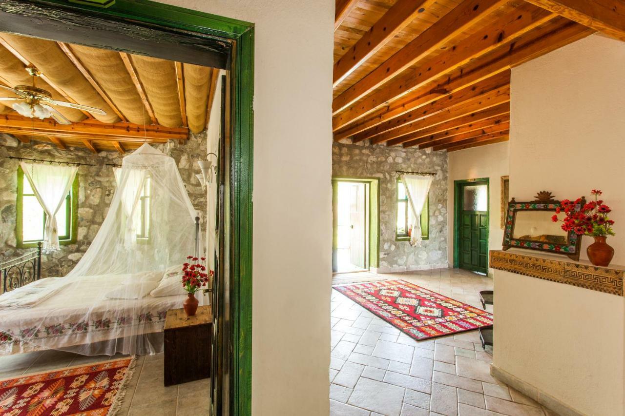 Bed & Breakfast Otantik Tas Ev Dalaman
