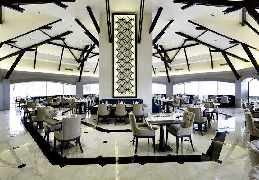 Aurum Exclusive Club