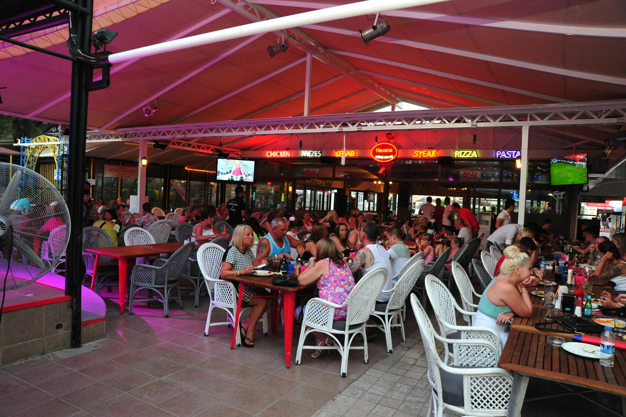 Club Atrium &