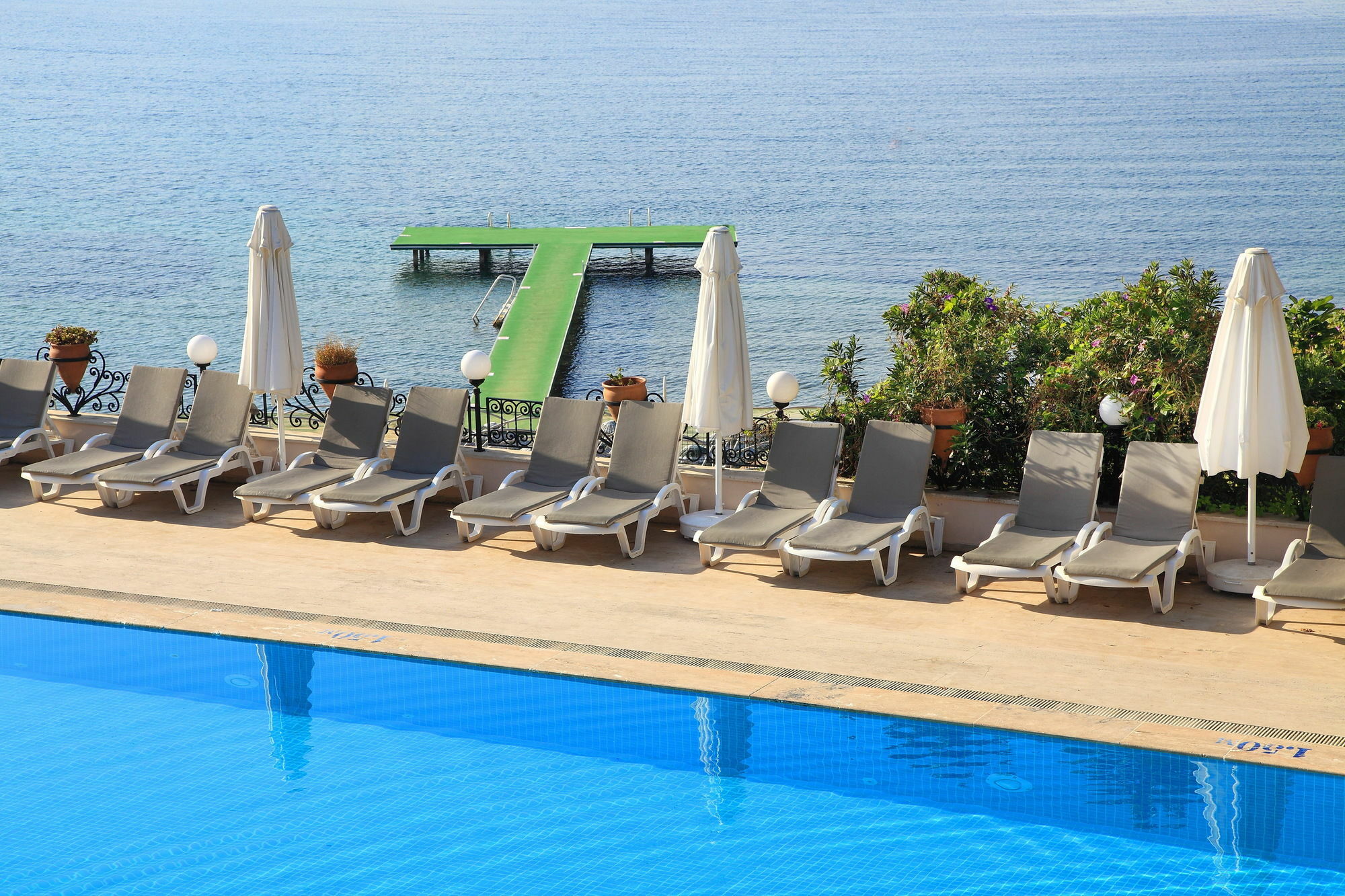 Cactus Mirage Family Club 4*