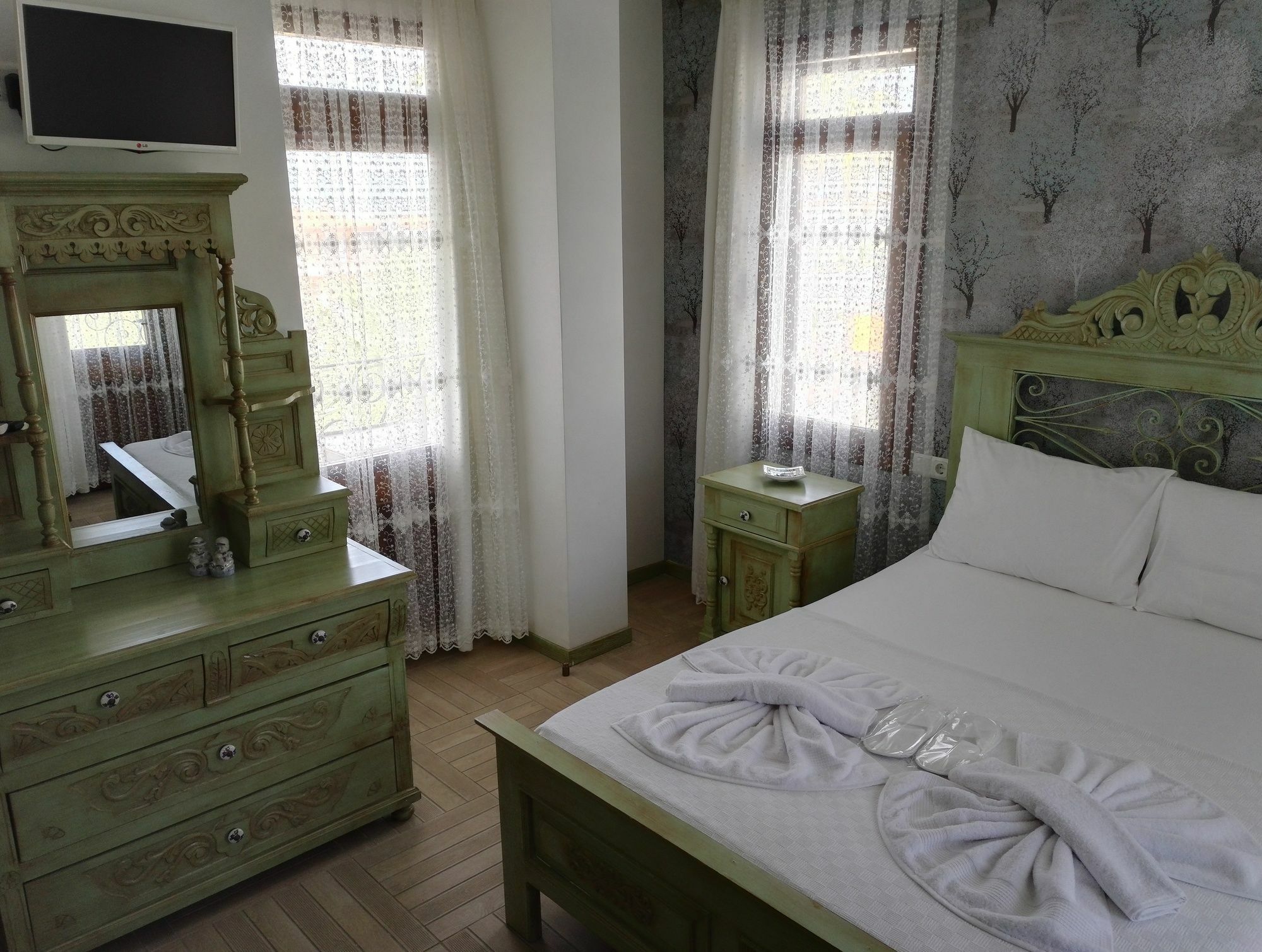 Cunda Dalyan Hotel *