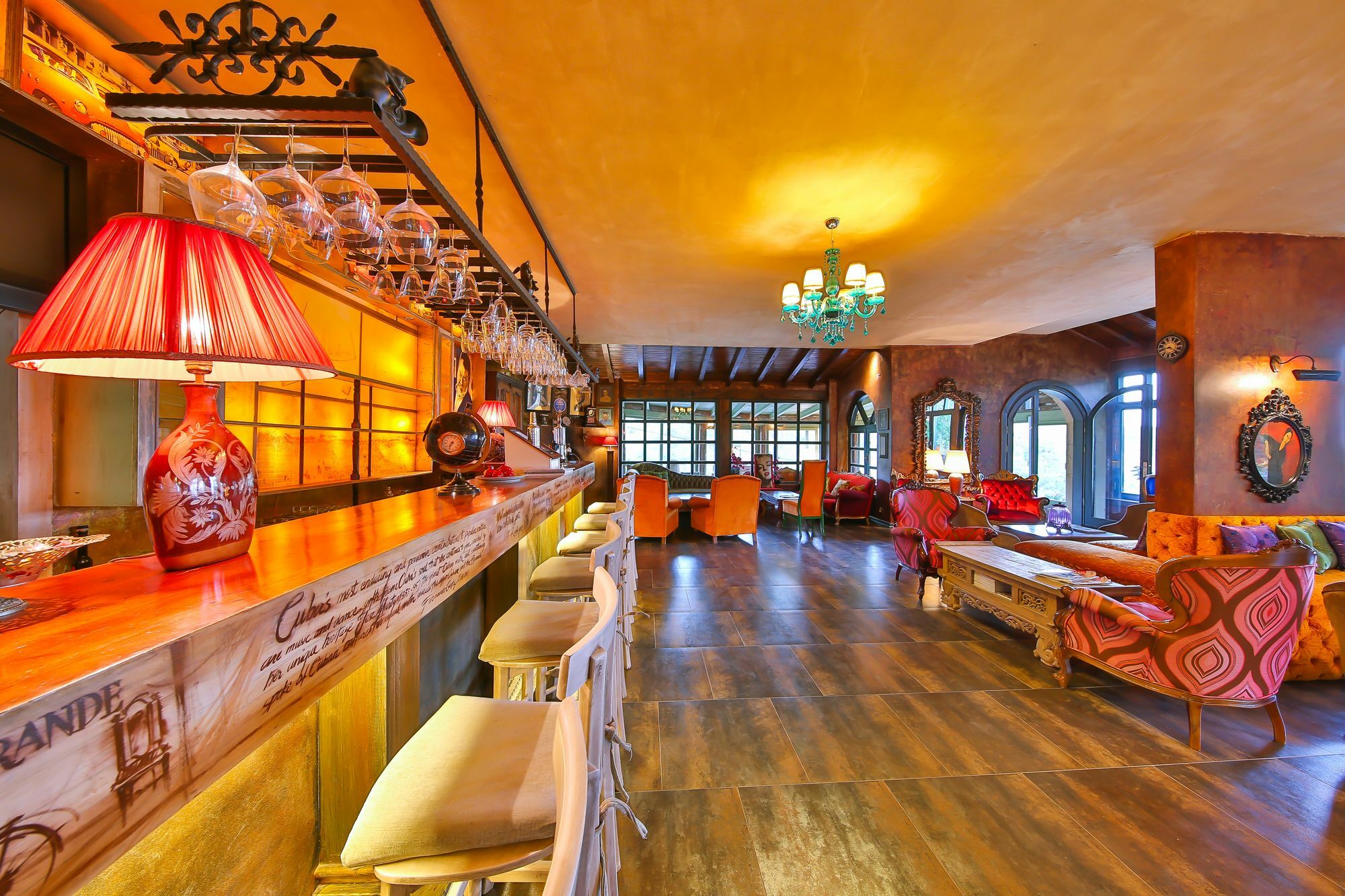 Hotel Cetmihan 3*