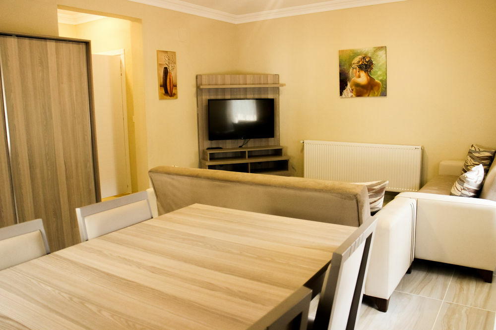 Arp Hotel 2*