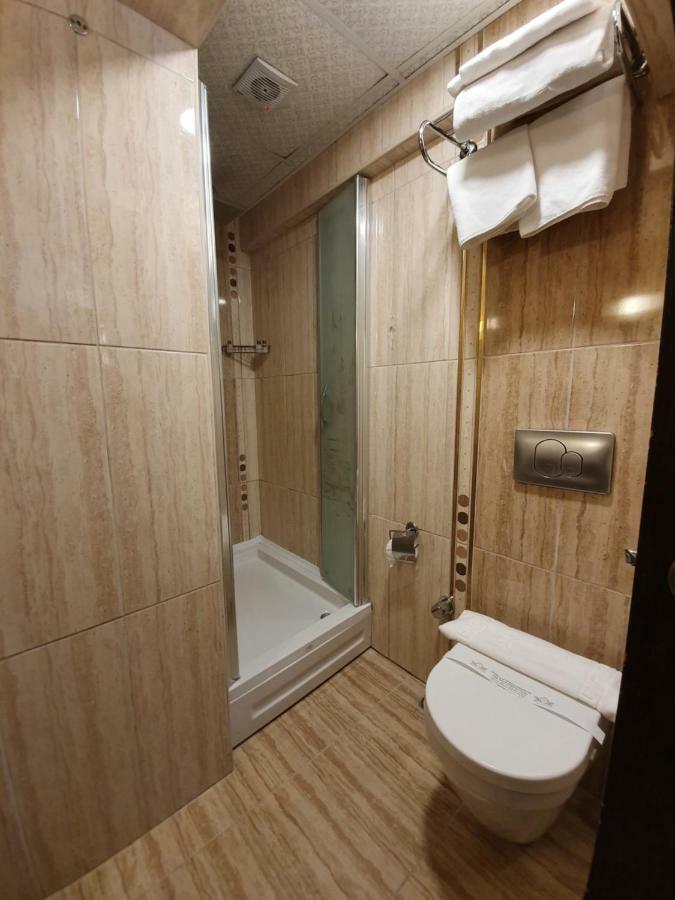 Elysion Hotel 2*