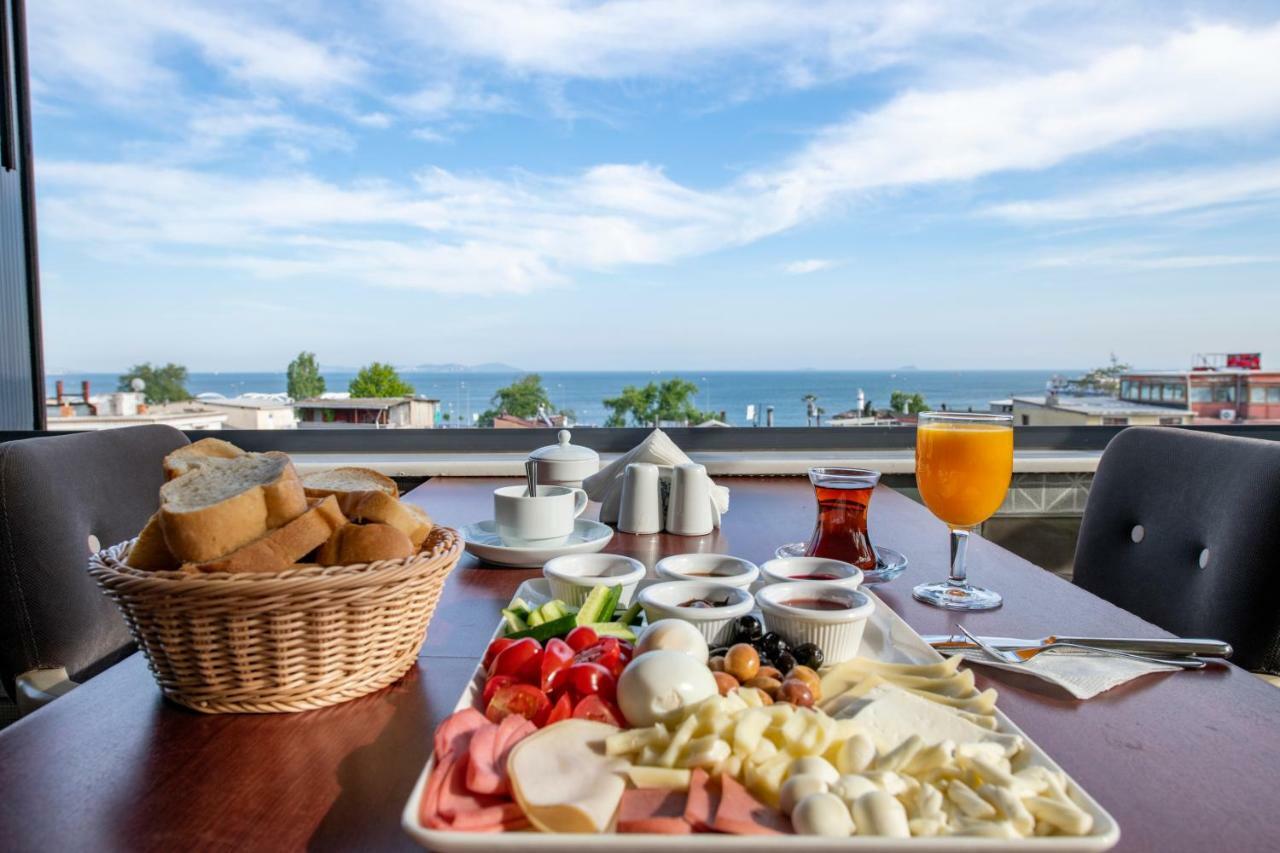 Hotel Golden 3*