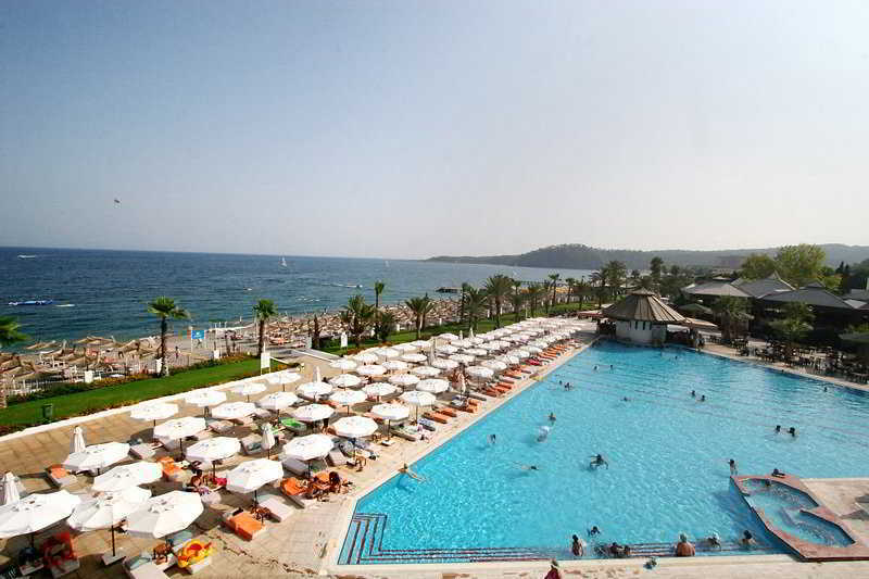 Emelda Sun Club Resort 5*