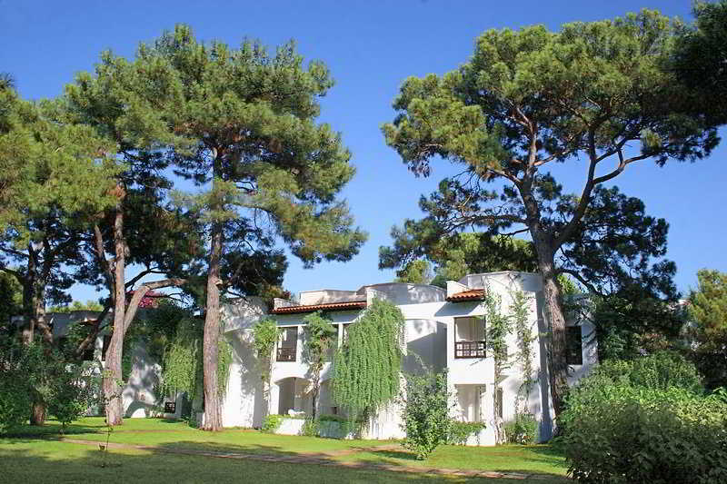 Resort Emelda Sun Club